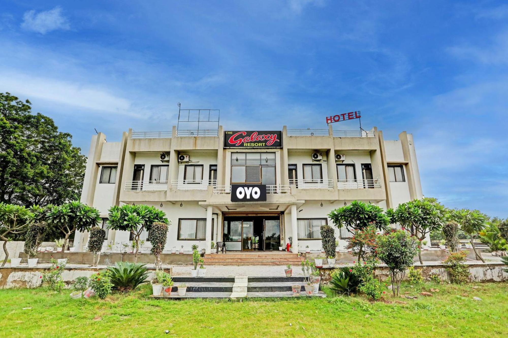 Collection O The Galaxy Resort นาถดวารา ภายนอก รูปภาพ